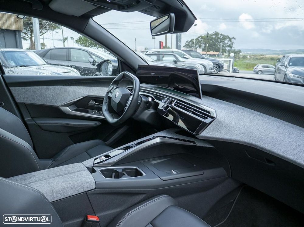 Peugeot E-3008 73 kWh Allure - 17