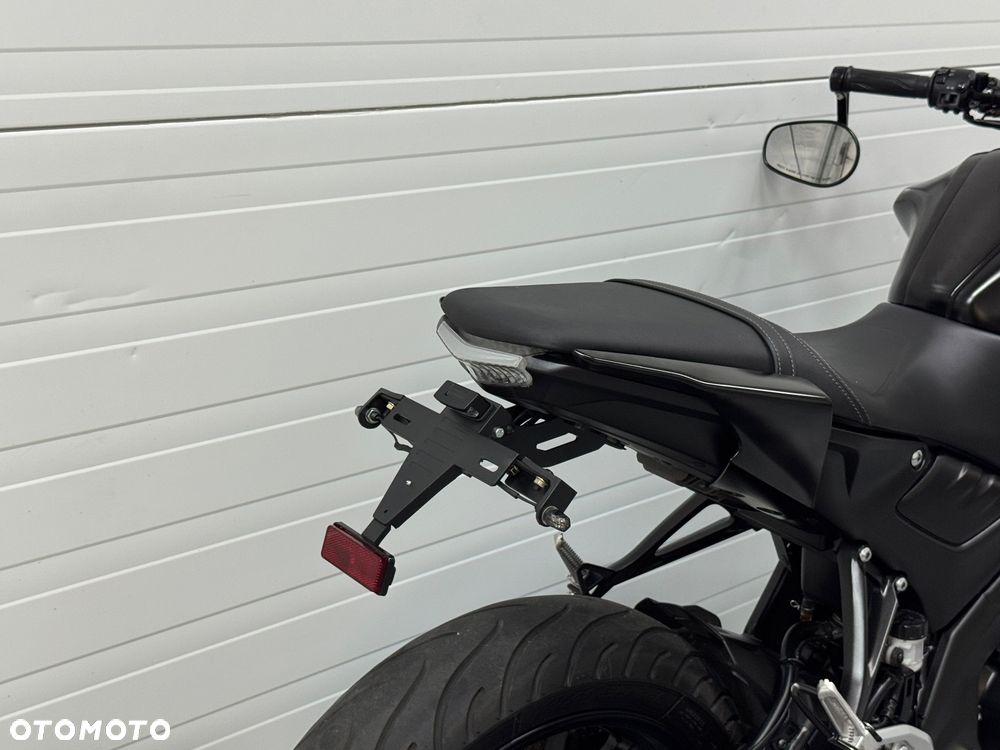 Yamaha MT - 8