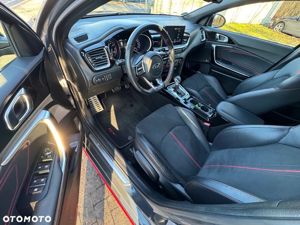 Kia ProCeed 1.6 T-GDI DCT7 OPF GT - 19