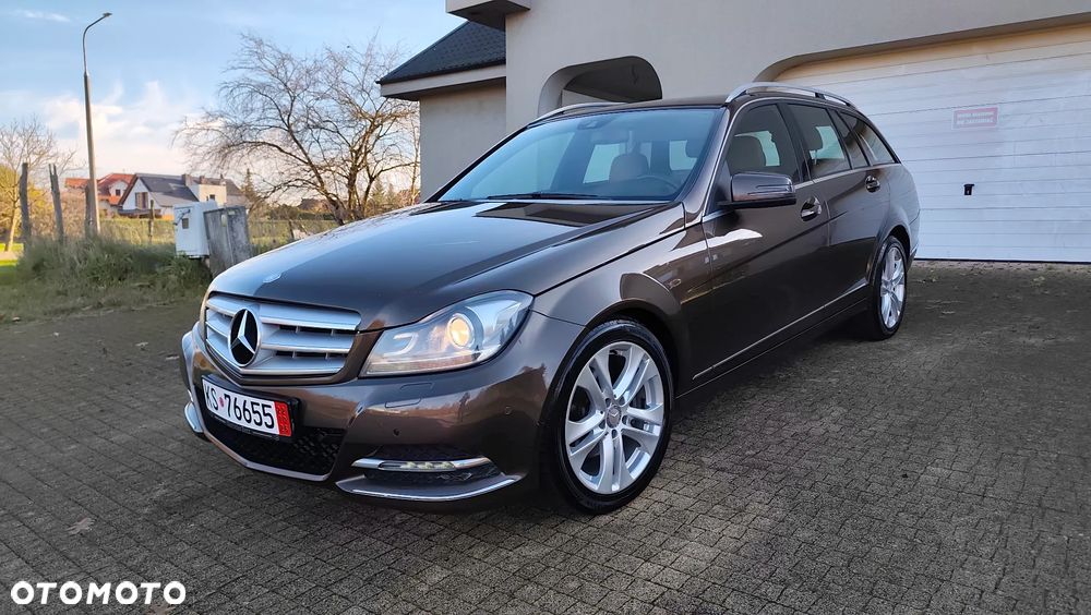Mercedes-Benz Klasa C 220 (BlueTEC) d BlueEFFICIENCY Edition 7G-TRONIC Avantgarde