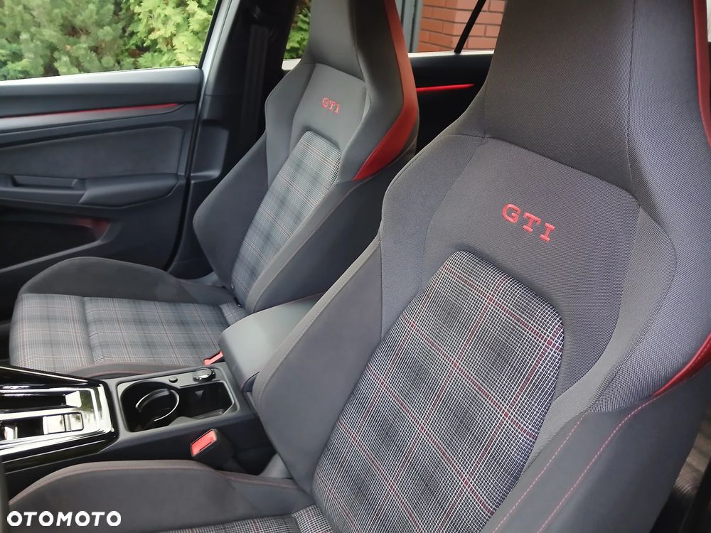 Volkswagen Golf 2.0 TSI OPF DSG GTI - 7