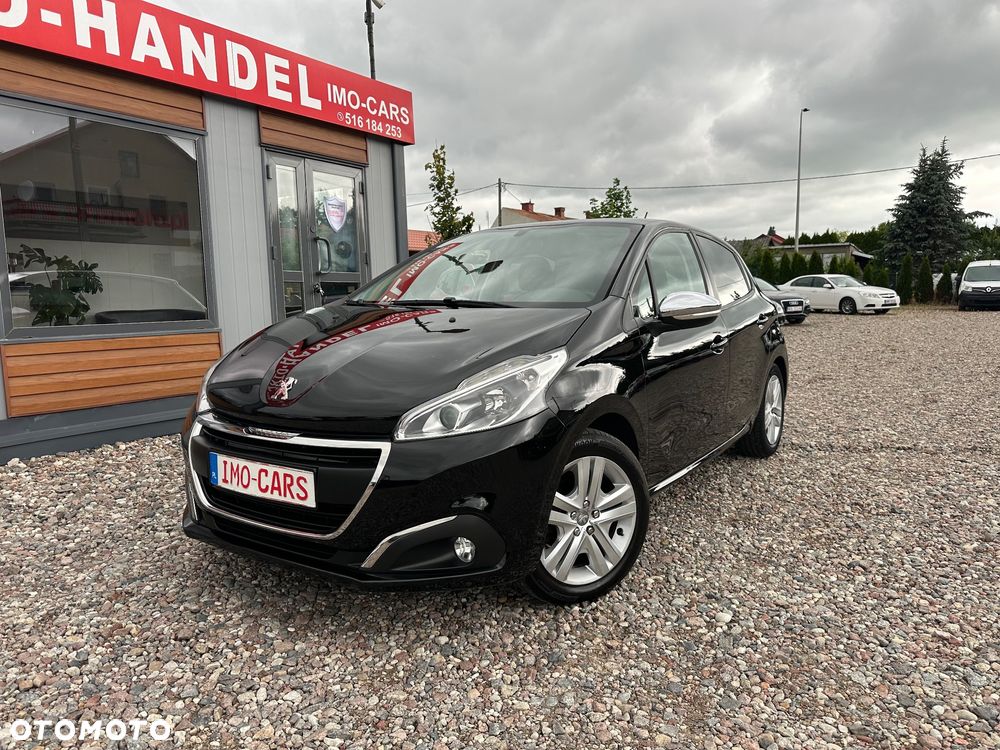 Peugeot 208 1.2 PureTech Style - 1