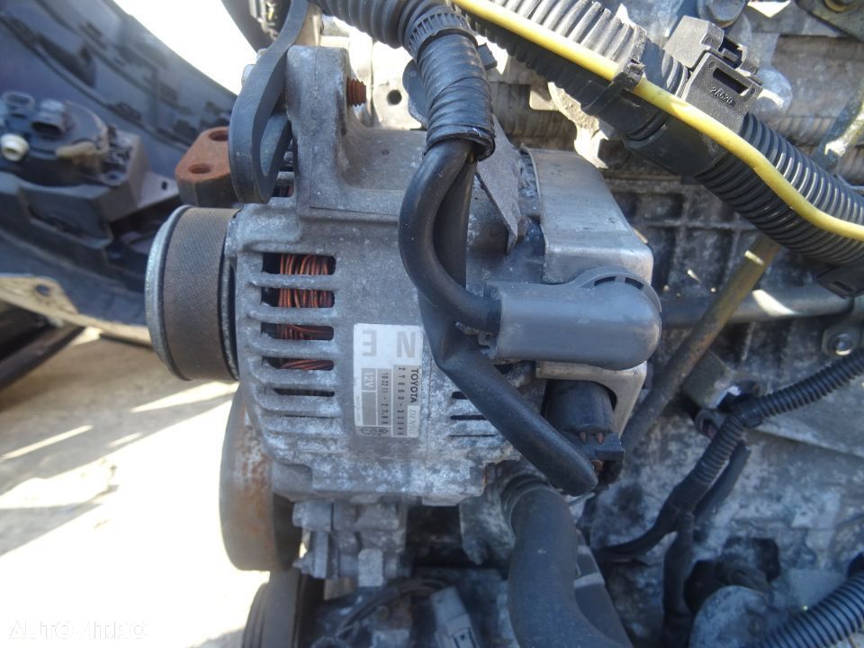 Vand Alternator Toyota Yaris 1.4 D4D 1ND 75CP din 2004 cod: 27060-33040 - 1