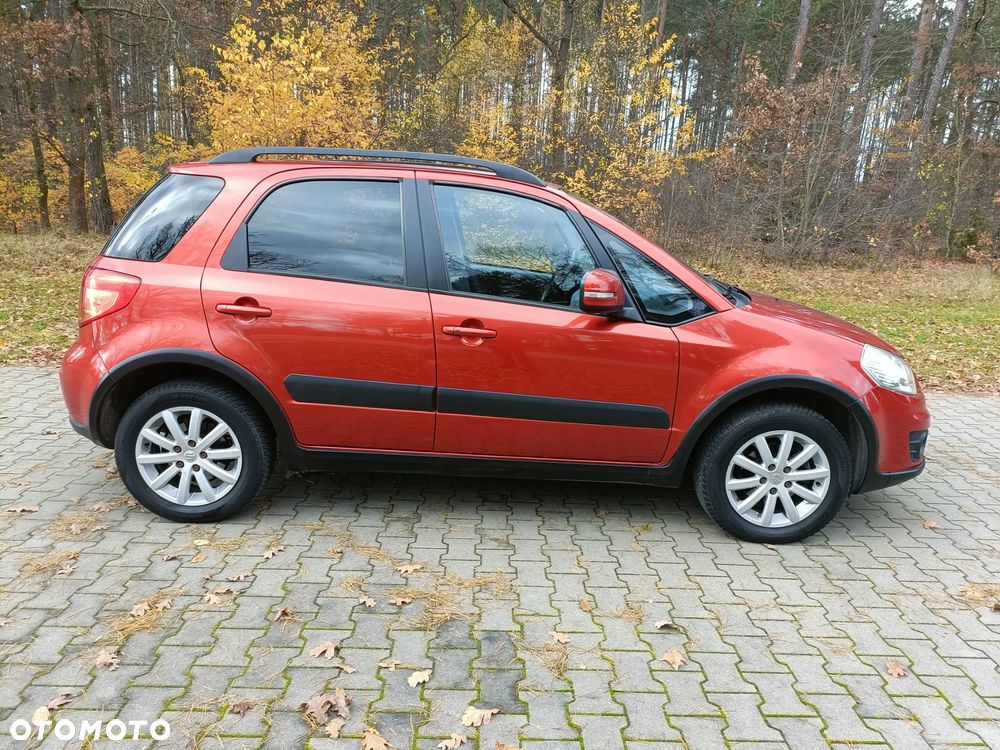Suzuki SX4 1.6 Premium 4WD - 4