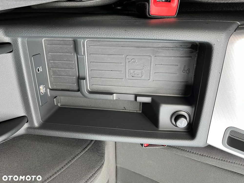 Audi A4 Avant 2.0 TDI S tronic quattro sport - 13