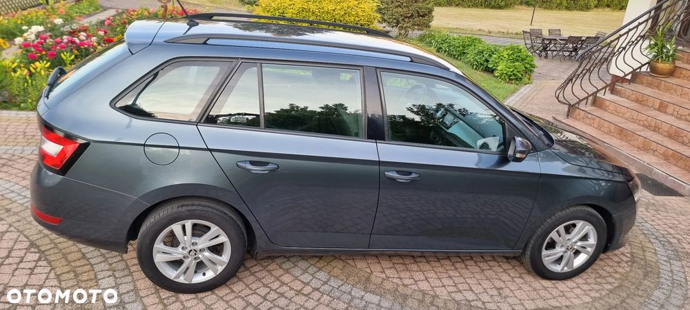 Skoda Fabia 1.0 TSI Ambition Plus - 6