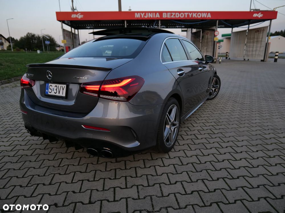 Mercedes-Benz Klasa A 220 4-Matic AMG Line 7G-DCT - 3