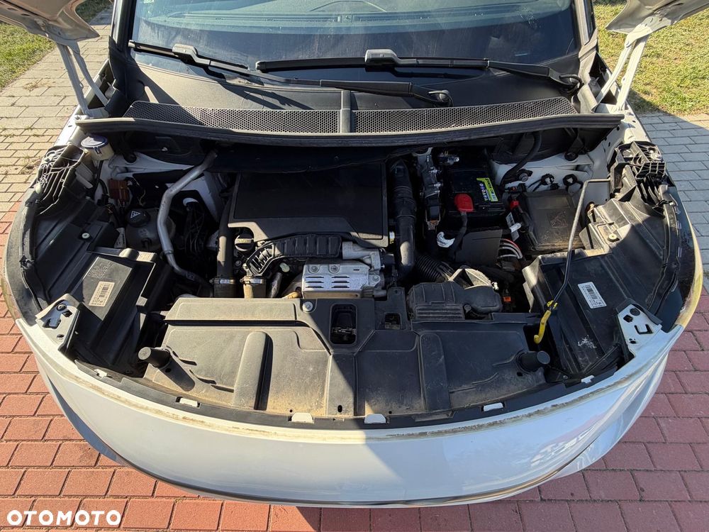 Peugeot 3008 1.2 PureTech Allure S&S - 15