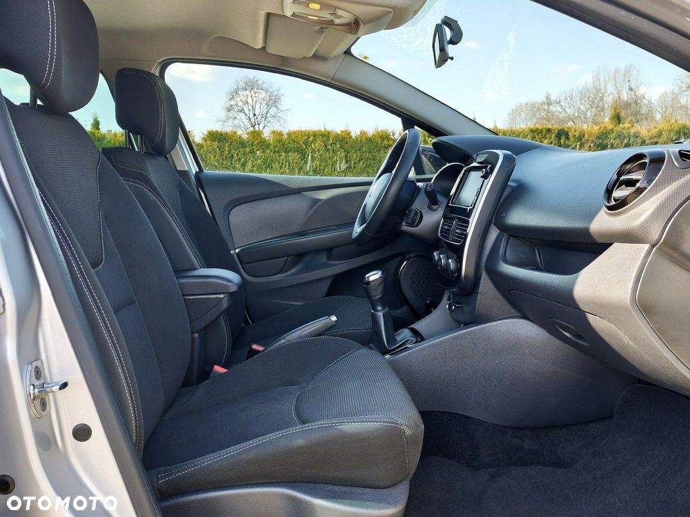 Renault Clio - 20