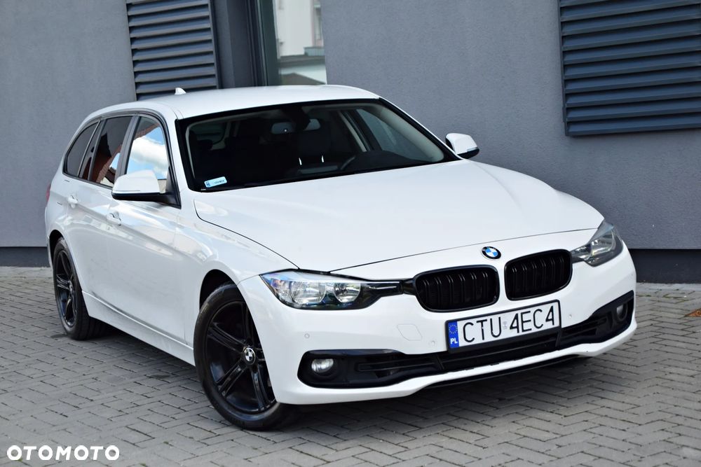 BMW Seria 3 318d - 12