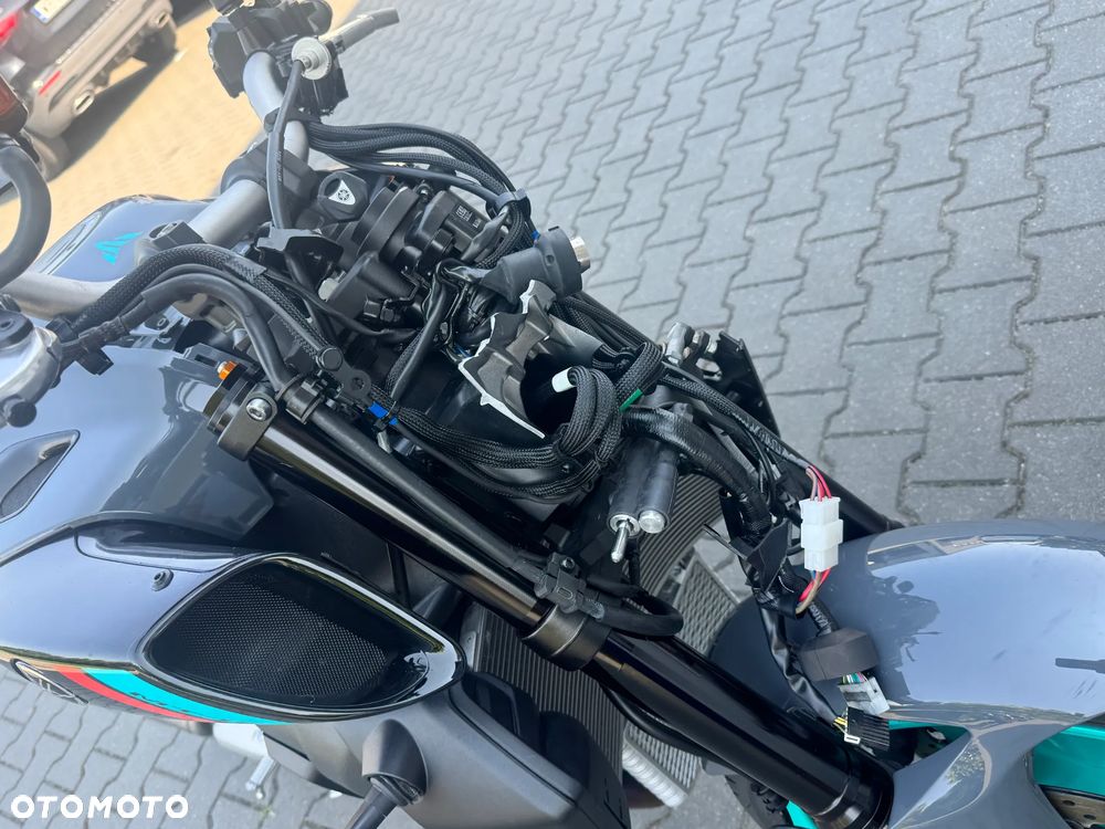 Yamaha MT - 11