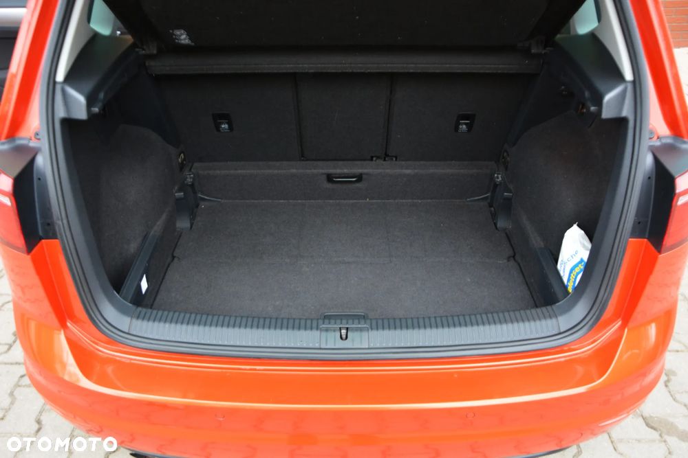 Volkswagen Golf Sportsvan 1.6 TDI BlueMotion Technology DSG Trendline - 24