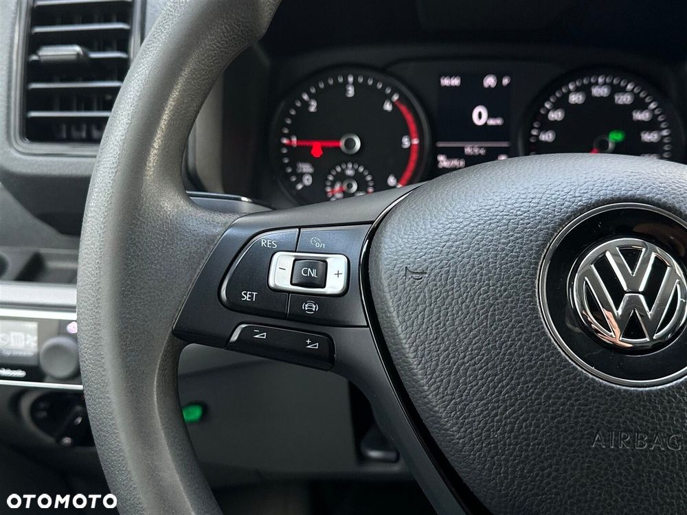 Volkswagen Crafter 35 Podwójna kabina - 22