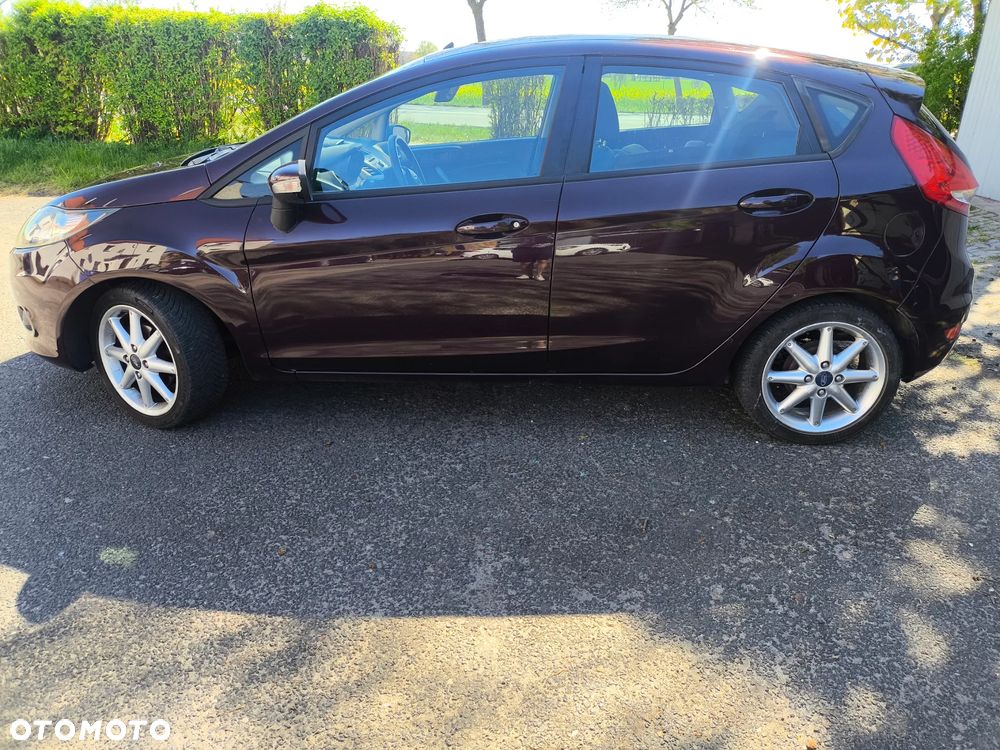 Ford Fiesta 1.25 SYNC Edition - 22