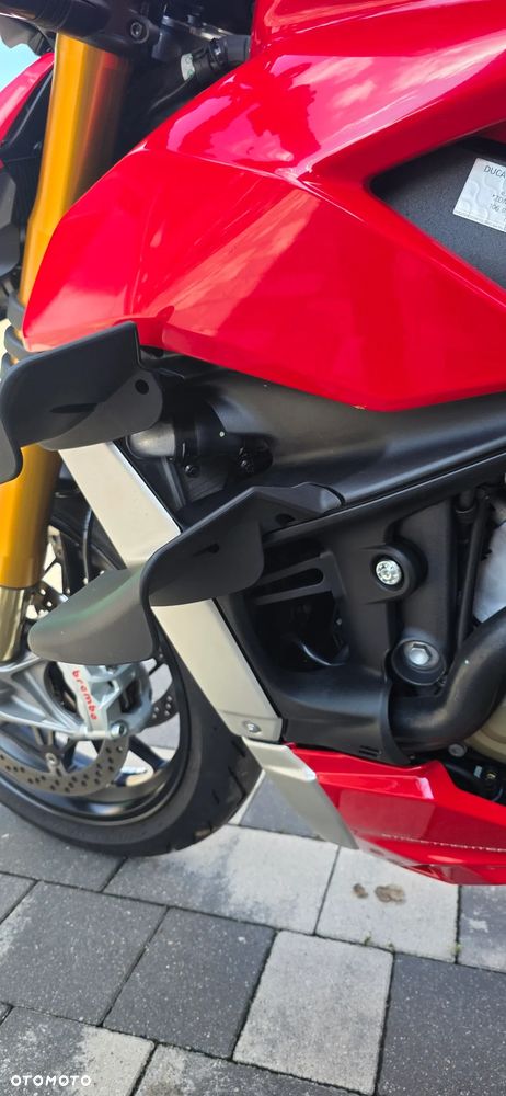 Ducati Streetfighter V4 - 14