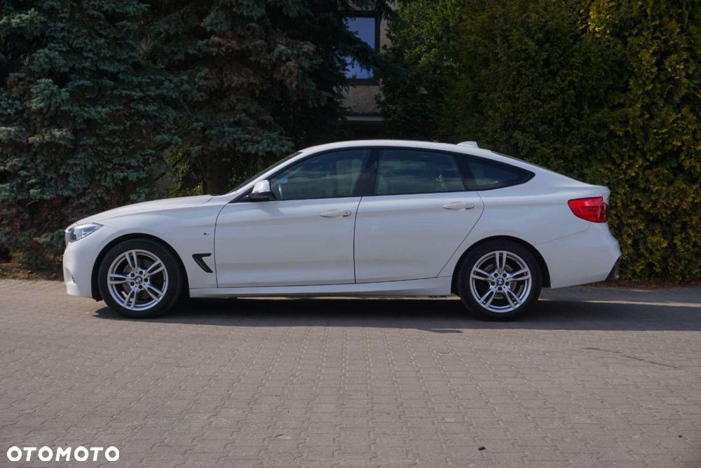 BMW 3GT 330i GPF xDrive - 4