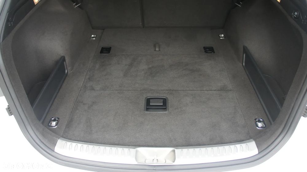 Hyundai i40 1.6 GDI BlueDrive Classic - 28