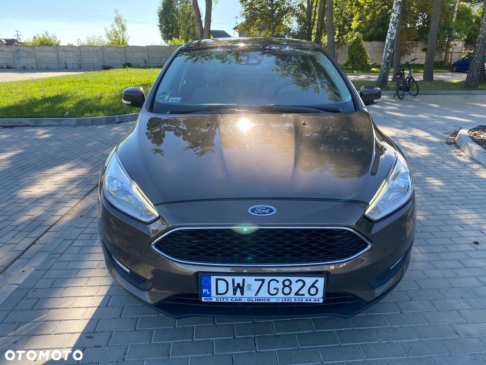 Ford Focus 1.6 Trend - 10