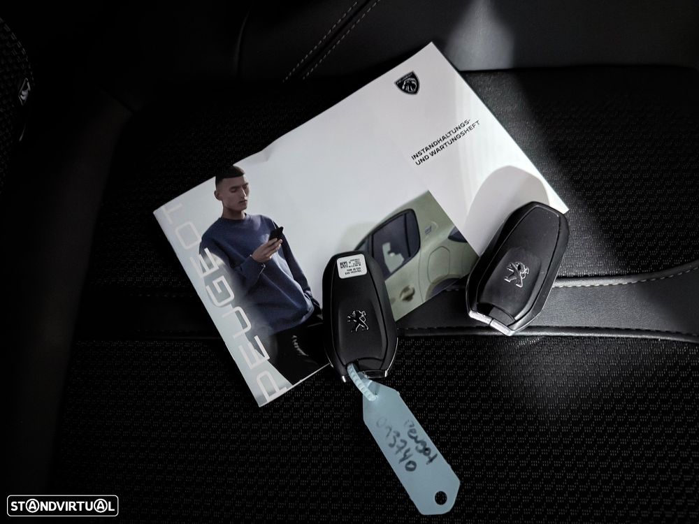 Peugeot 3008 1.2 PureTech GT Pack EAT8 - 31