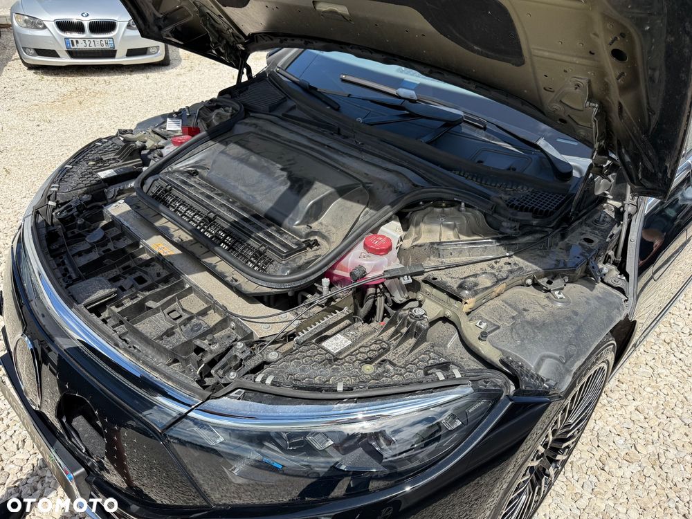 Mercedes-Benz EQS 450+ AMG Line - 35