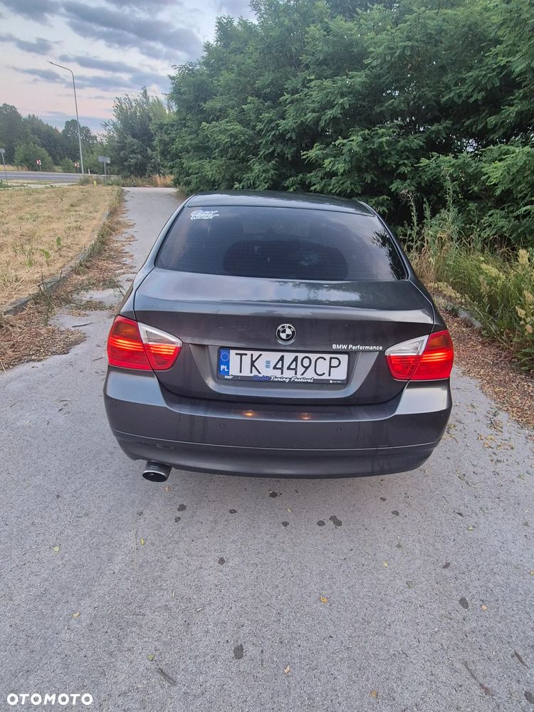 BMW Seria 3 320d - 4