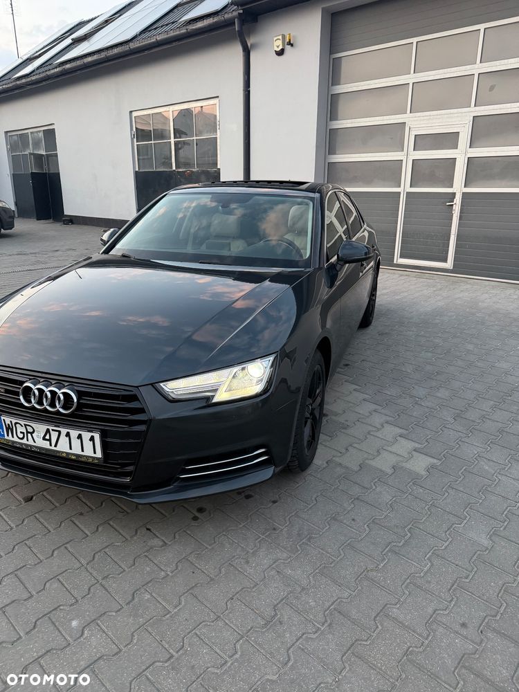 Audi A4 Limousine - 14