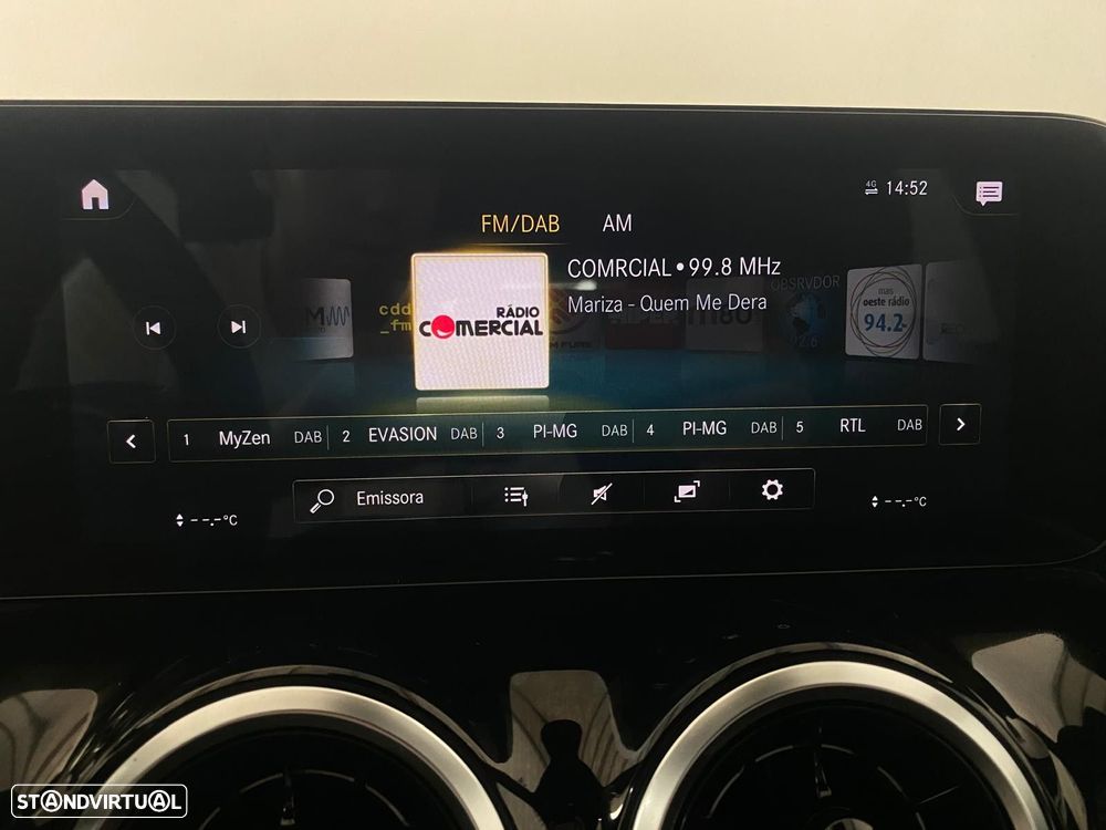 Mercedes-Benz GLA 250 e AMG Line - 30