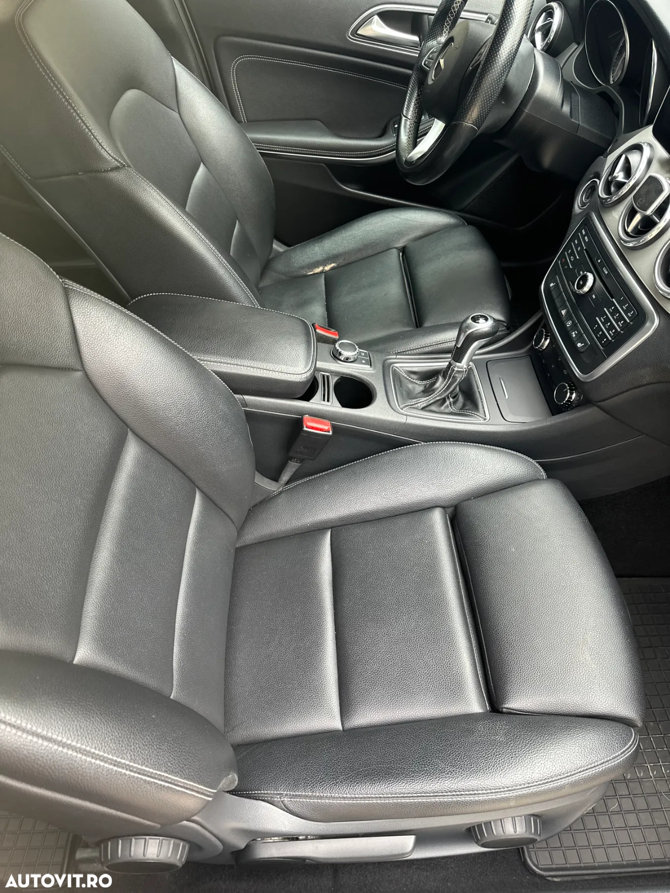 Mercedes-Benz GLA 180 - 20