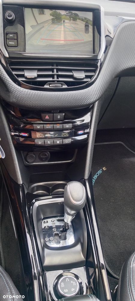 Peugeot 2008 PureTech 110 Stop&Start EAT6 Crossway - 15