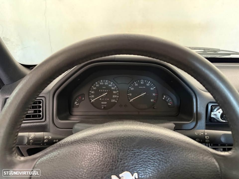 Peugeot 106 1.4 XT - 9