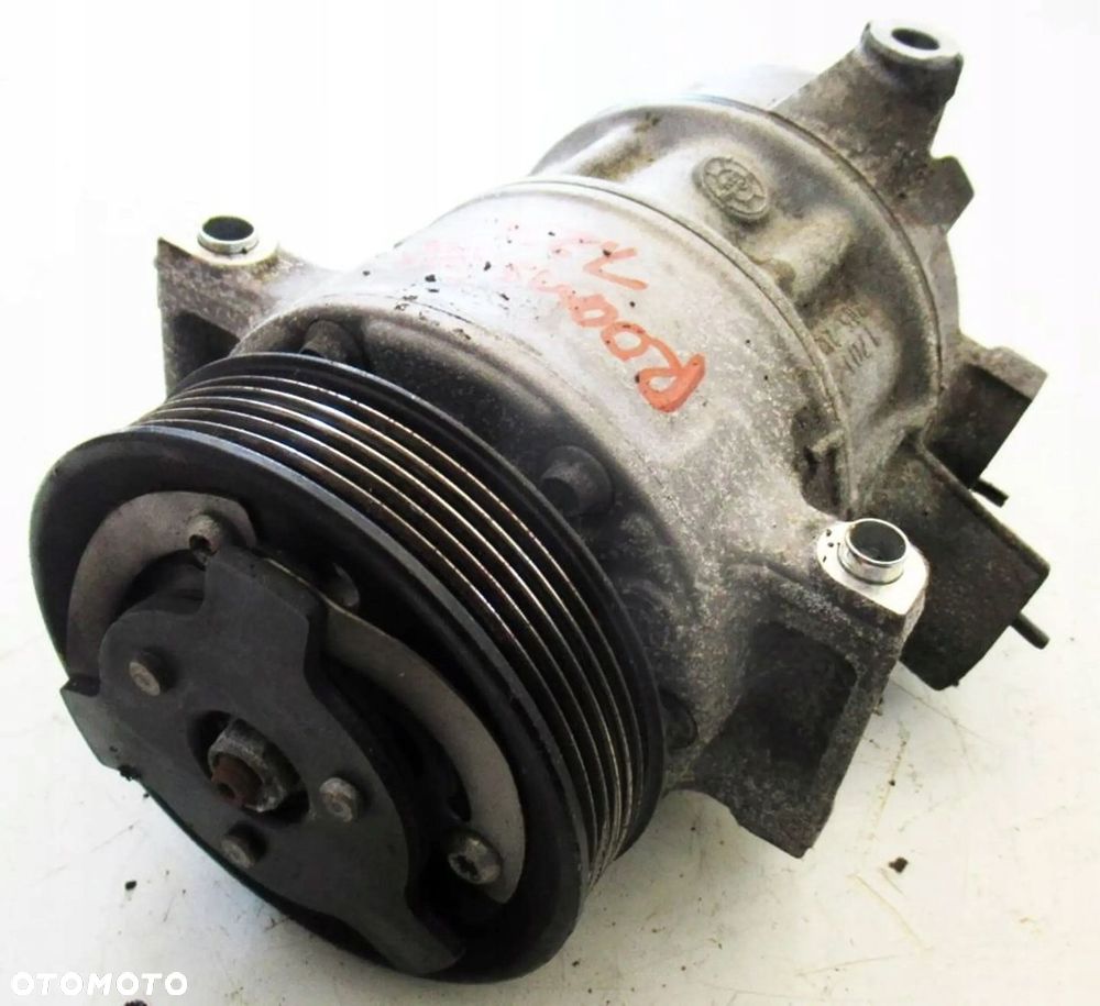 SKODA ROOMSTER 1.2 TSI LIFT SPRĘŻARKA KLIMATYZACJI 5N0820803G - 2