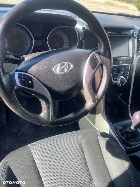 Hyundai i30 1.4 Classic - 12
