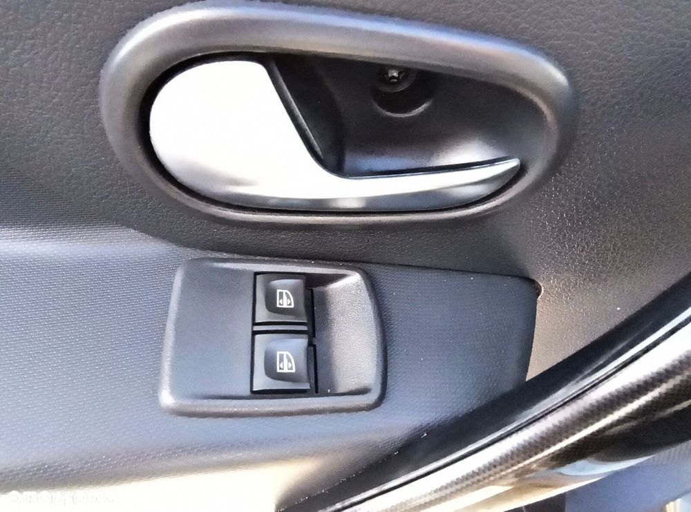 Dacia Logan - 21
