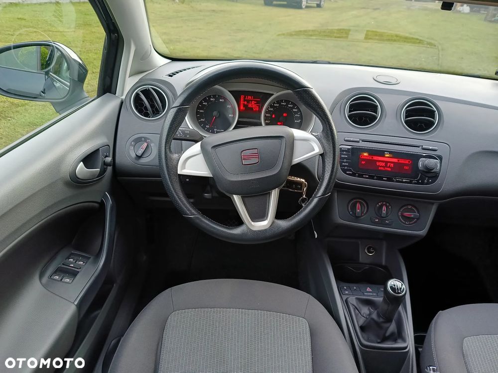 Seat Ibiza 1.4 16V Style - 30