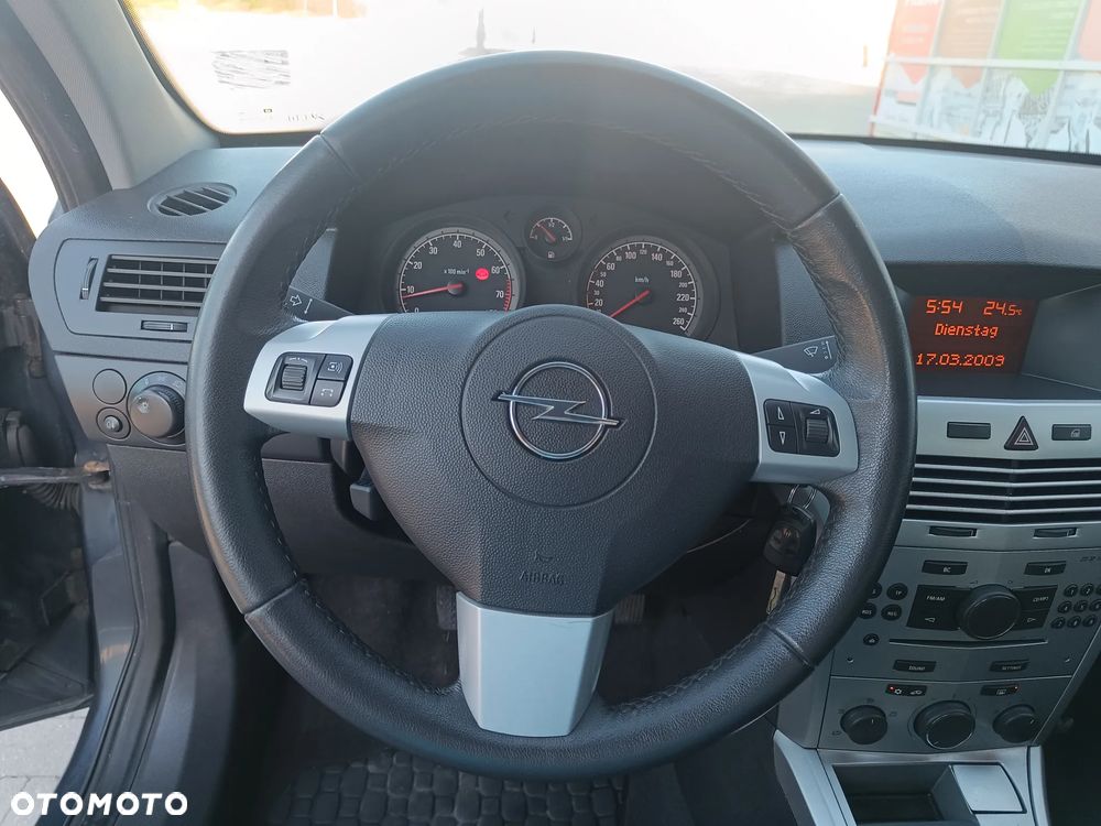 Opel Astra - 14