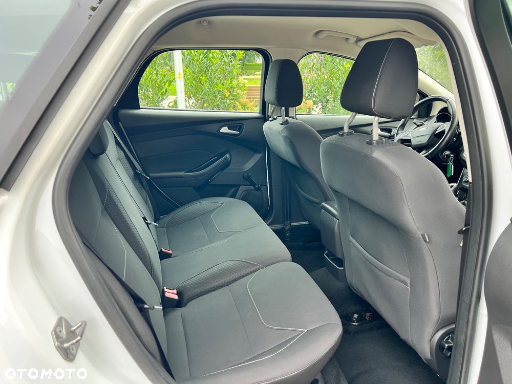 Ford Focus 1.0 EcoBoost Active - 11