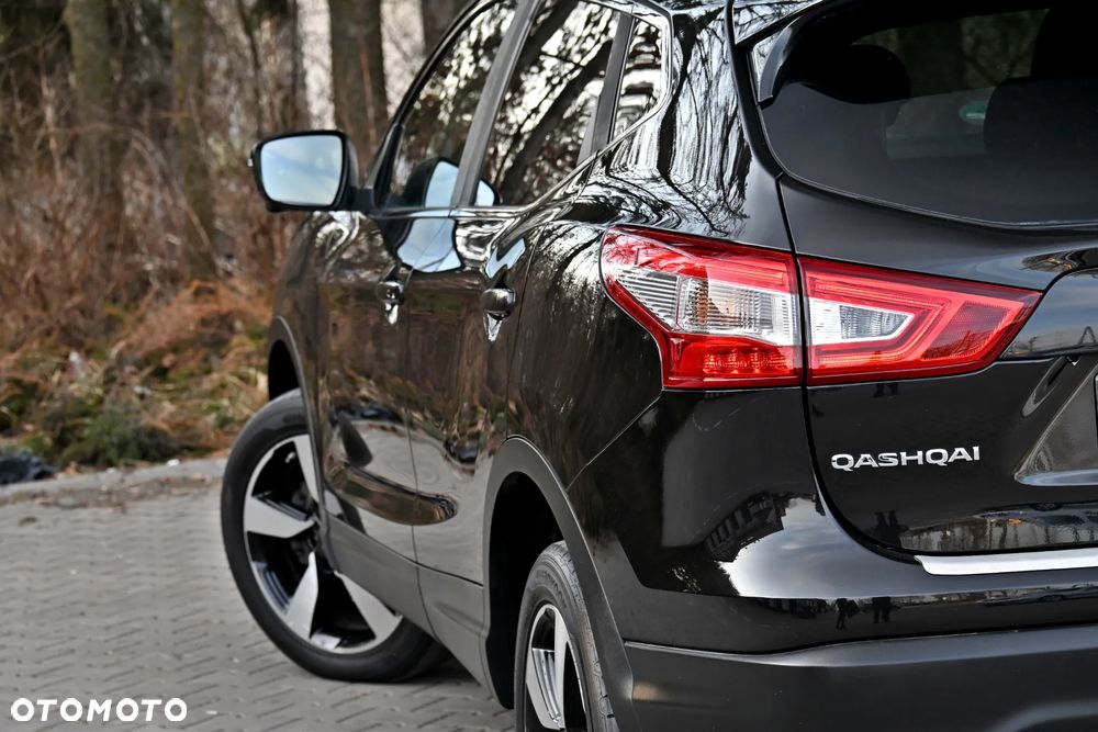 Nissan Qashqai 1.2 DIG-T Tekna Xtronic EU6 - 17