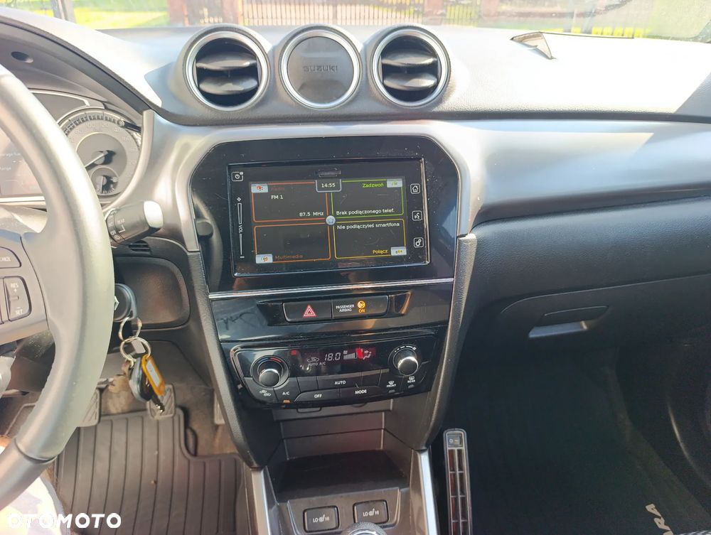 Suzuki Vitara 1.4 Boosterjet mHEV Premium Plus 4WD - 22