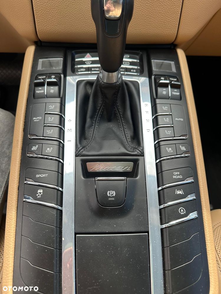 Porsche Macan Standard - 8