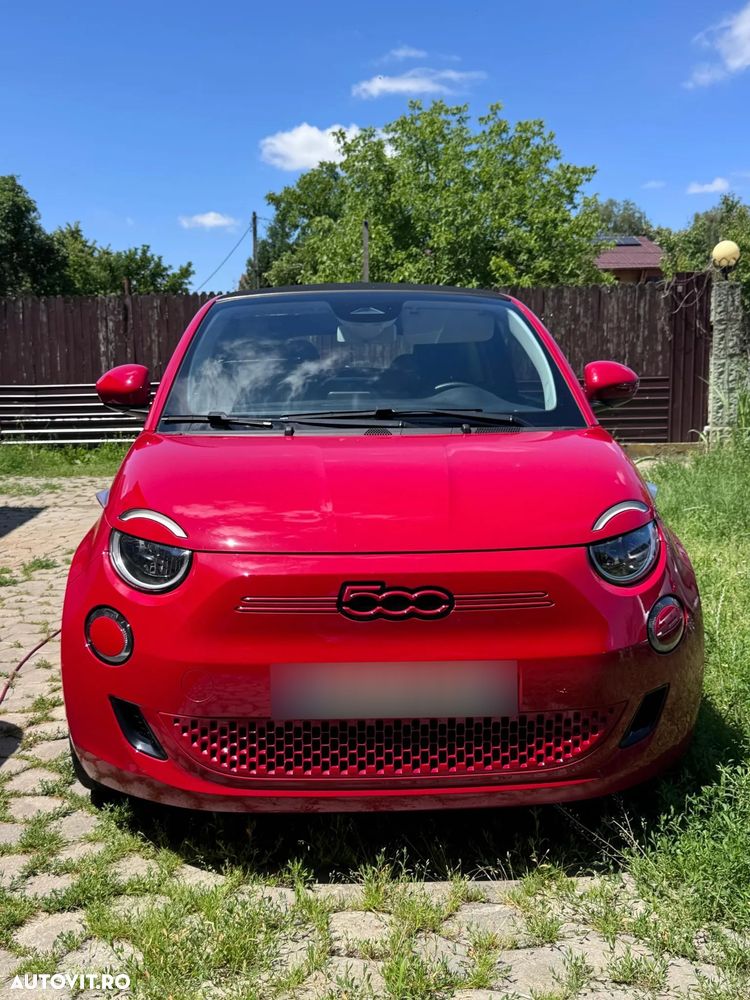Fiat 500E 42kWh Red - 1