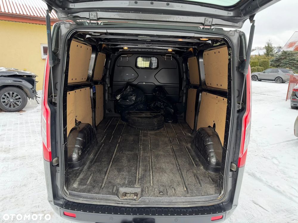 Ford Transit CUSTOM - 8