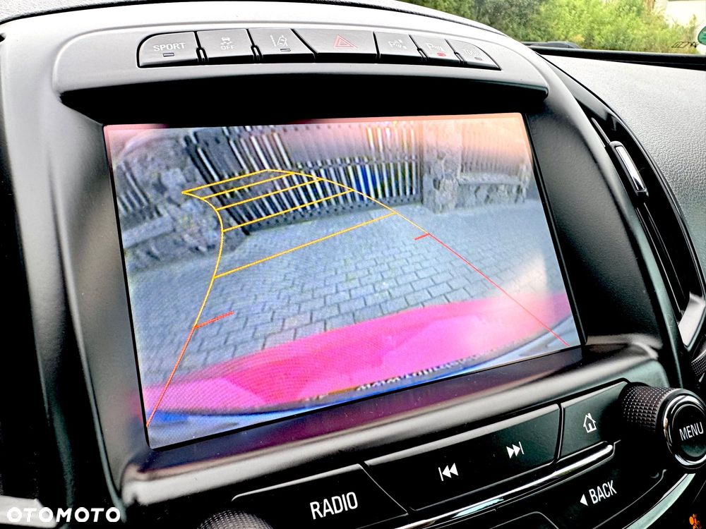 Opel Insignia - 18