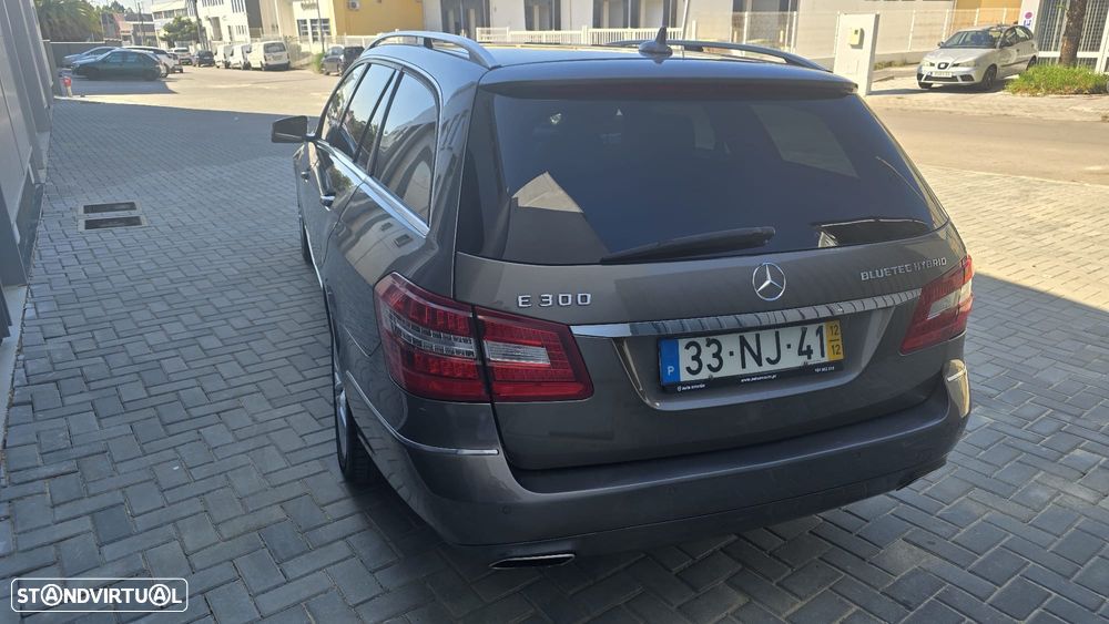 Mercedes-Benz E 300 Bluetec Hybrid Avantgarde - 9