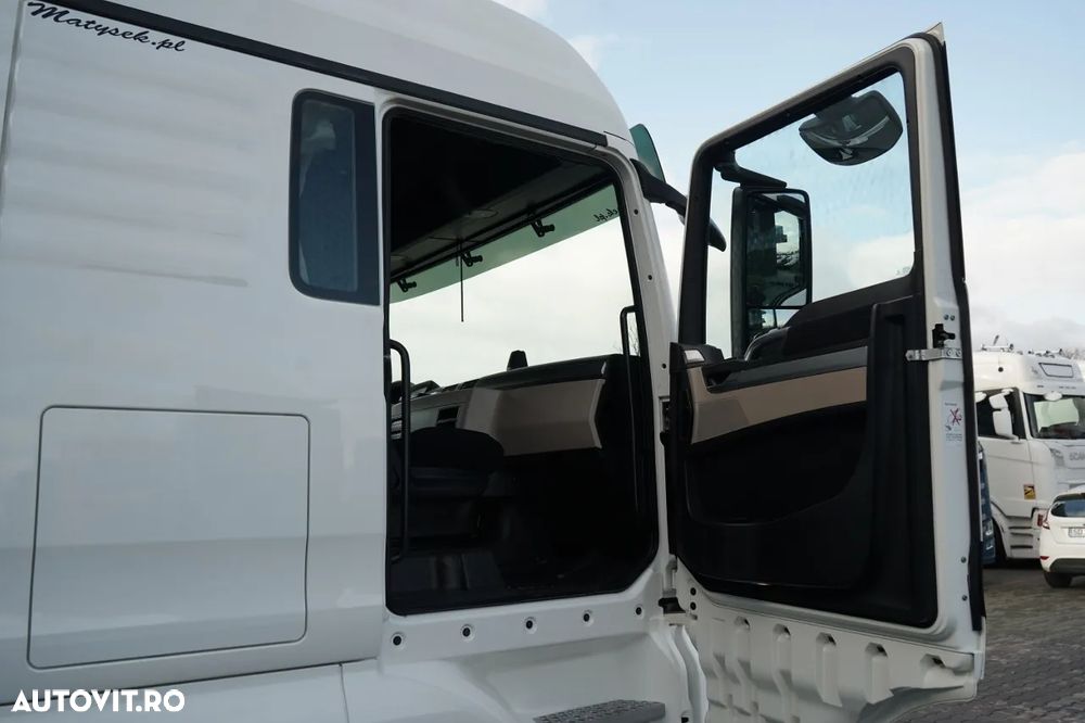 MAN TGX 18.460 / MEGA / PLATĂ JOSĂ / SCAUN REGLABIL / NAVIGAȚIE - 37