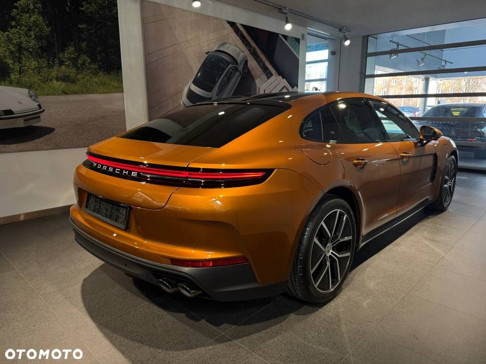 Porsche Panamera 4 - 10