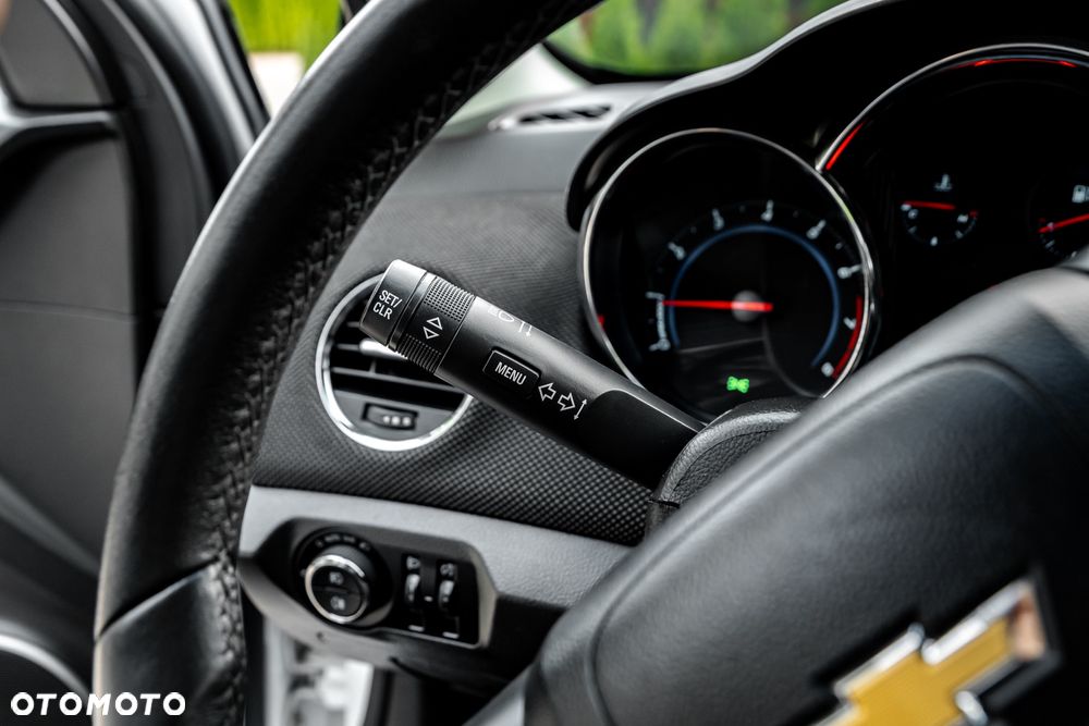 Chevrolet Cruze 1.8 Automatik LTZ - 36