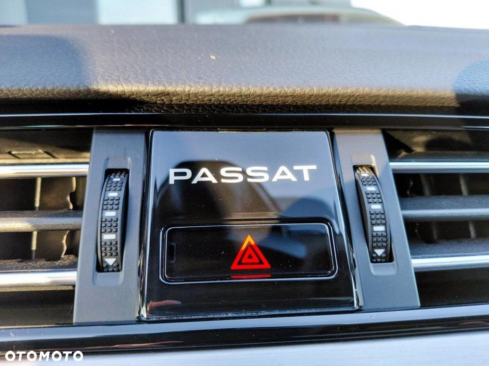 Volkswagen Passat - 18