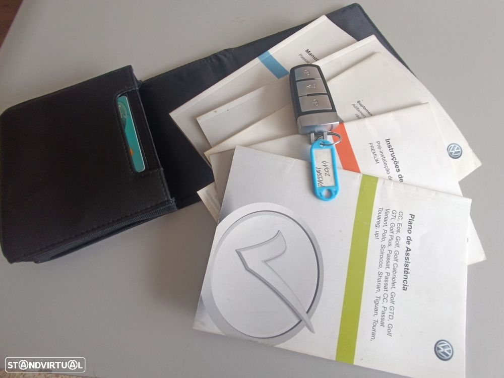 VW Passat Variant 1.6 TDI BlueMotion - 20