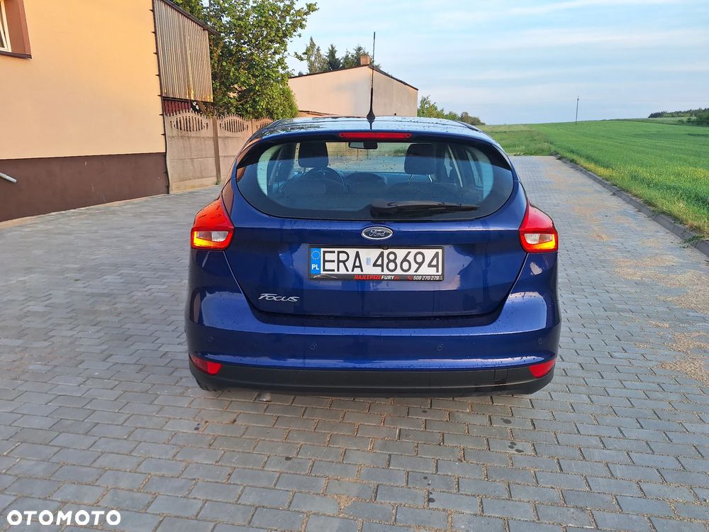 Ford Focus 1.5 TDCi DPF Start-Stopp-System Titanium - 6