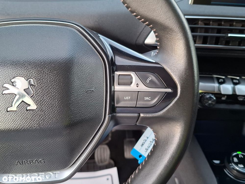 Peugeot 3008 1.5 BlueHDi Active S&S - 26